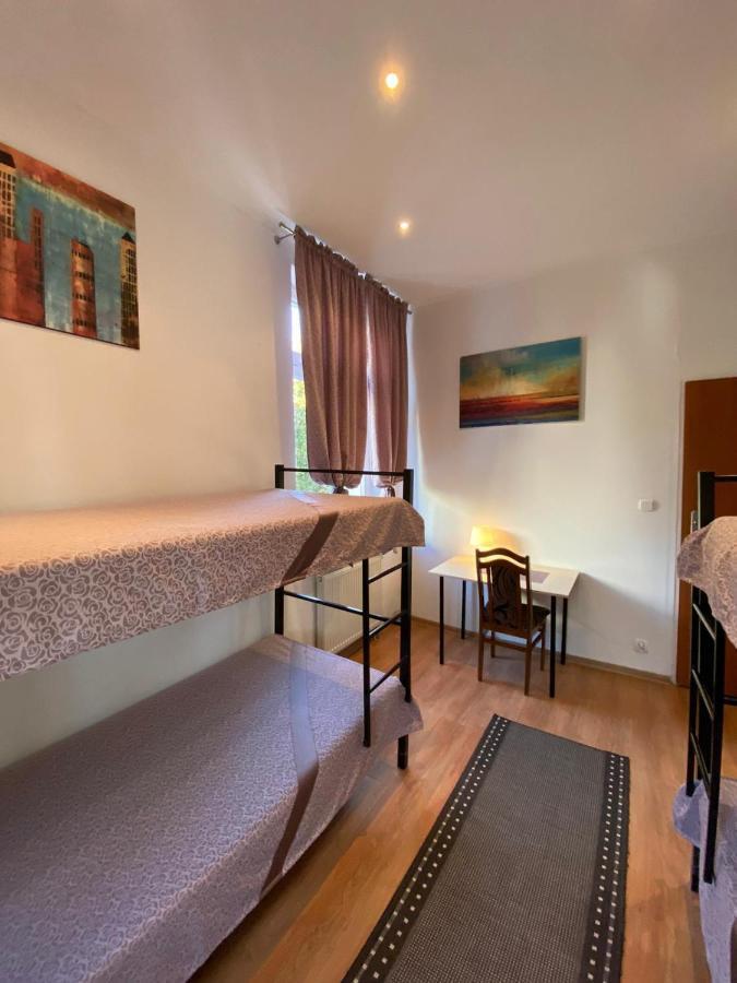 Hostel Piaseczno П'ясечно Екстер'єр фото