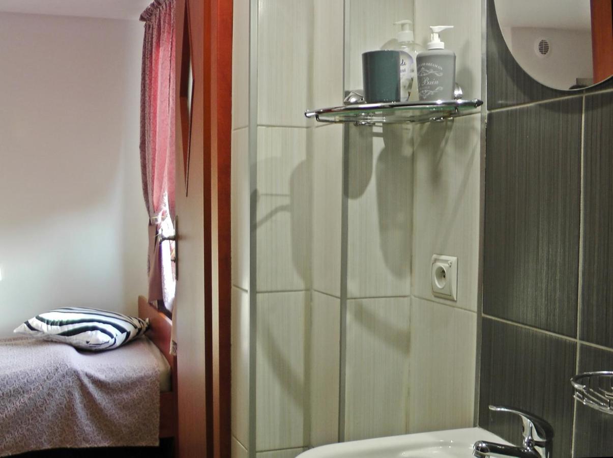 Hostel Piaseczno П'ясечно Екстер'єр фото