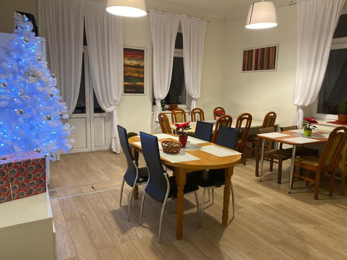 Hostel Piaseczno П'ясечно Екстер'єр фото