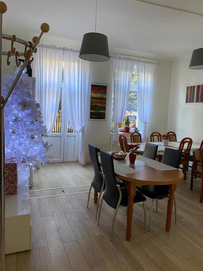 Hostel Piaseczno П'ясечно Екстер'єр фото