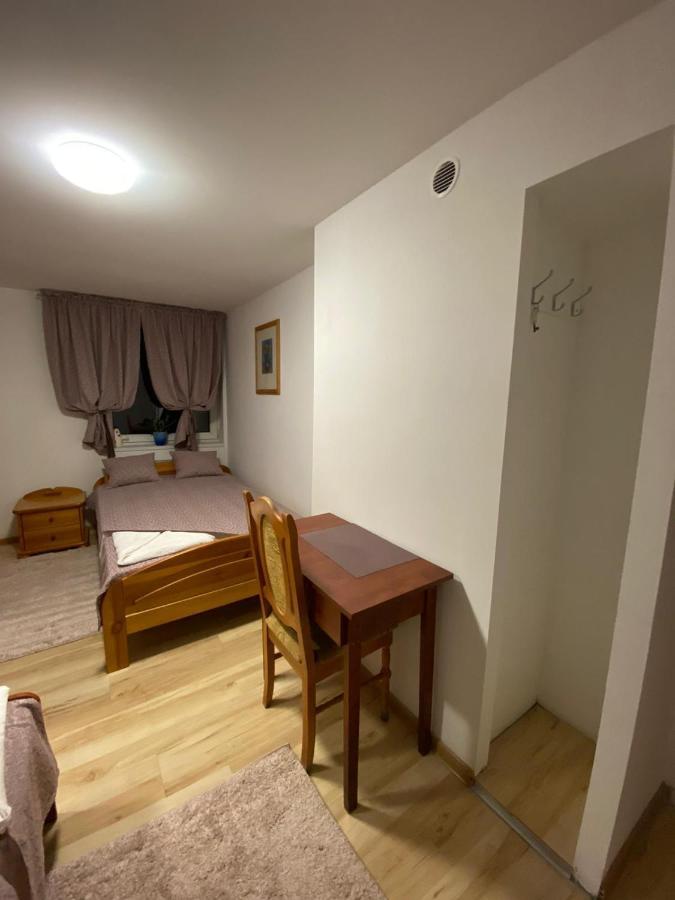 Hostel Piaseczno П'ясечно Екстер'єр фото