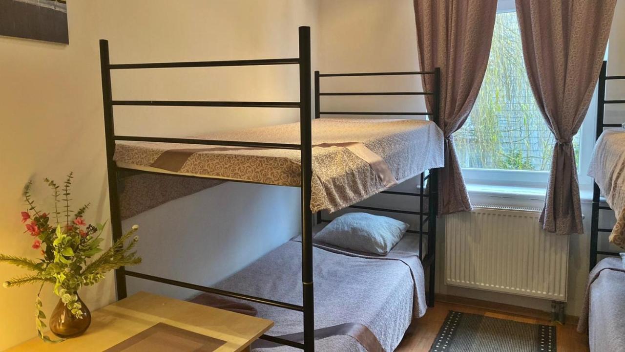 Hostel Piaseczno П'ясечно Екстер'єр фото